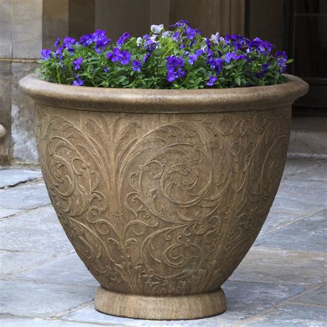 extra large decorative outdoor planters.